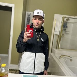 Meet your Posher, Nelson